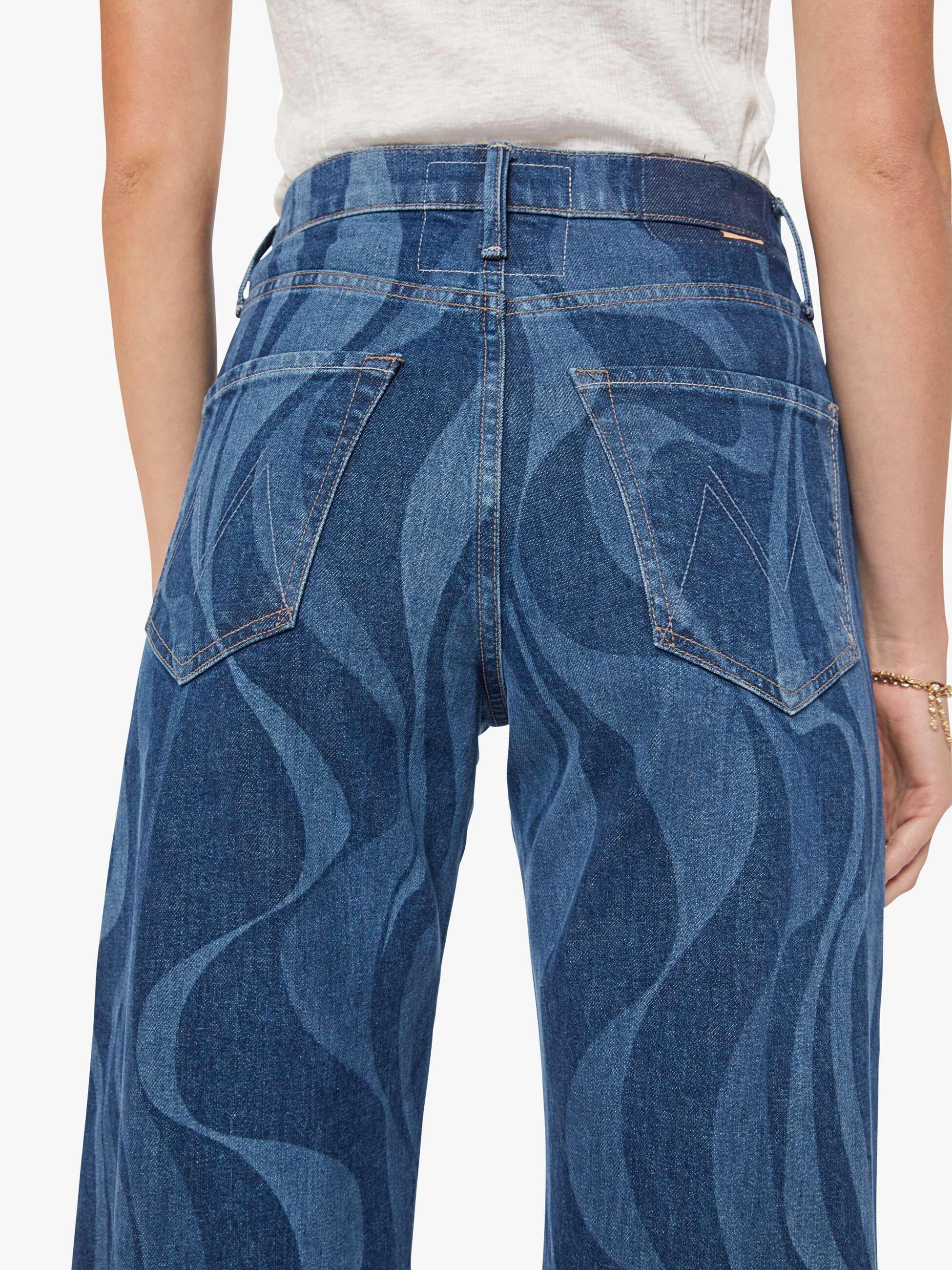 The Lasso Sneak - Twist Of Fate | MOTHER DENIM The Lasso Sneak - Twist Of Fate | MOTHER DENIM