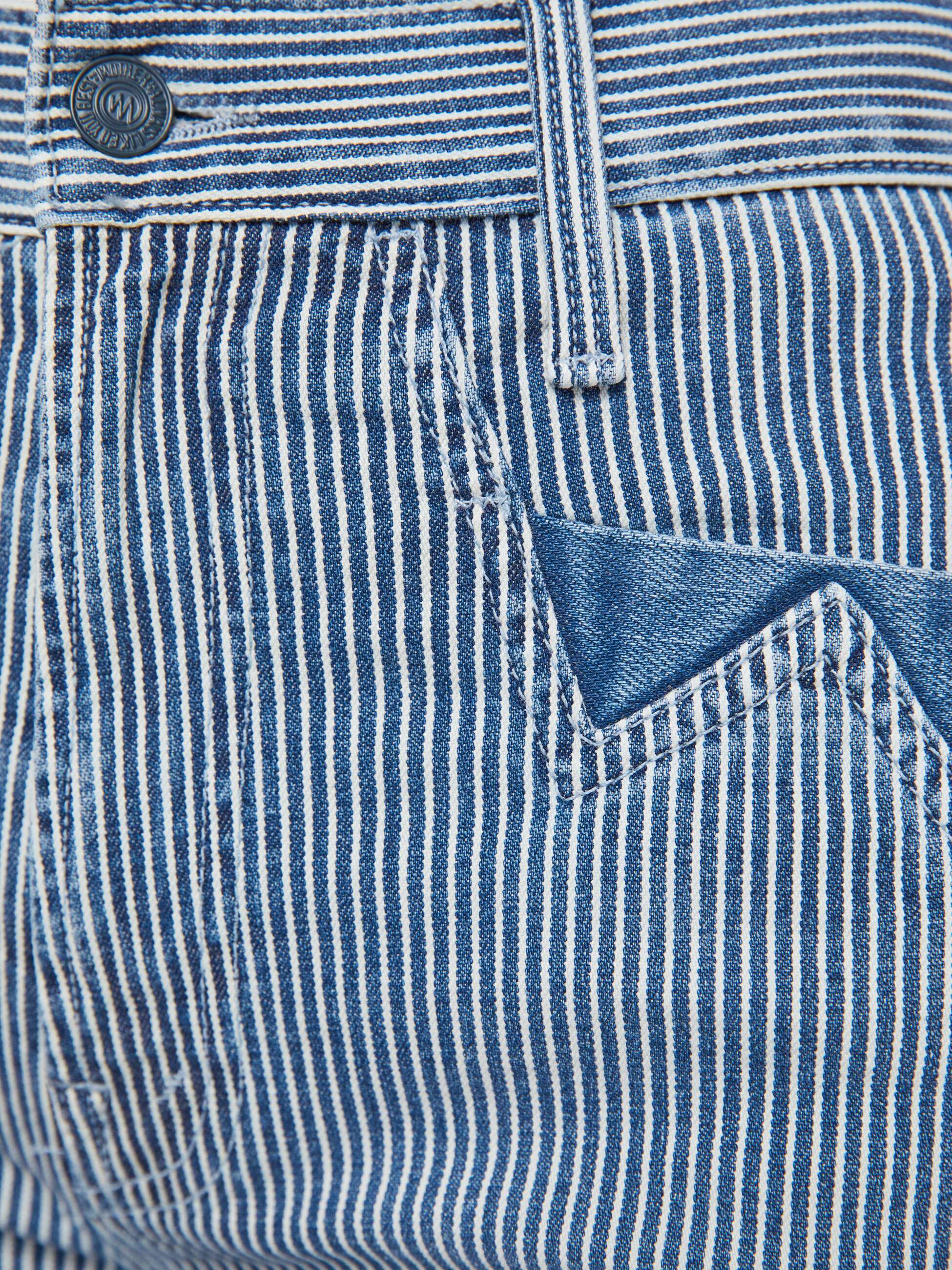 The Diamond Cut Tomcat Ankle - Train Of Thought | MOTHER DENIM