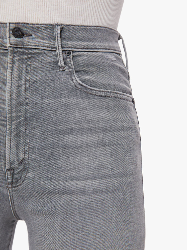 Swatch view of a woman super high-waisted jeans with a loose fit, wide leg and 34-inch inseam with a clean hem in a grey hue.