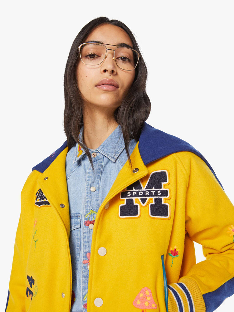 The Split Hood Team Spirit Drop Out MOTHER DENIM