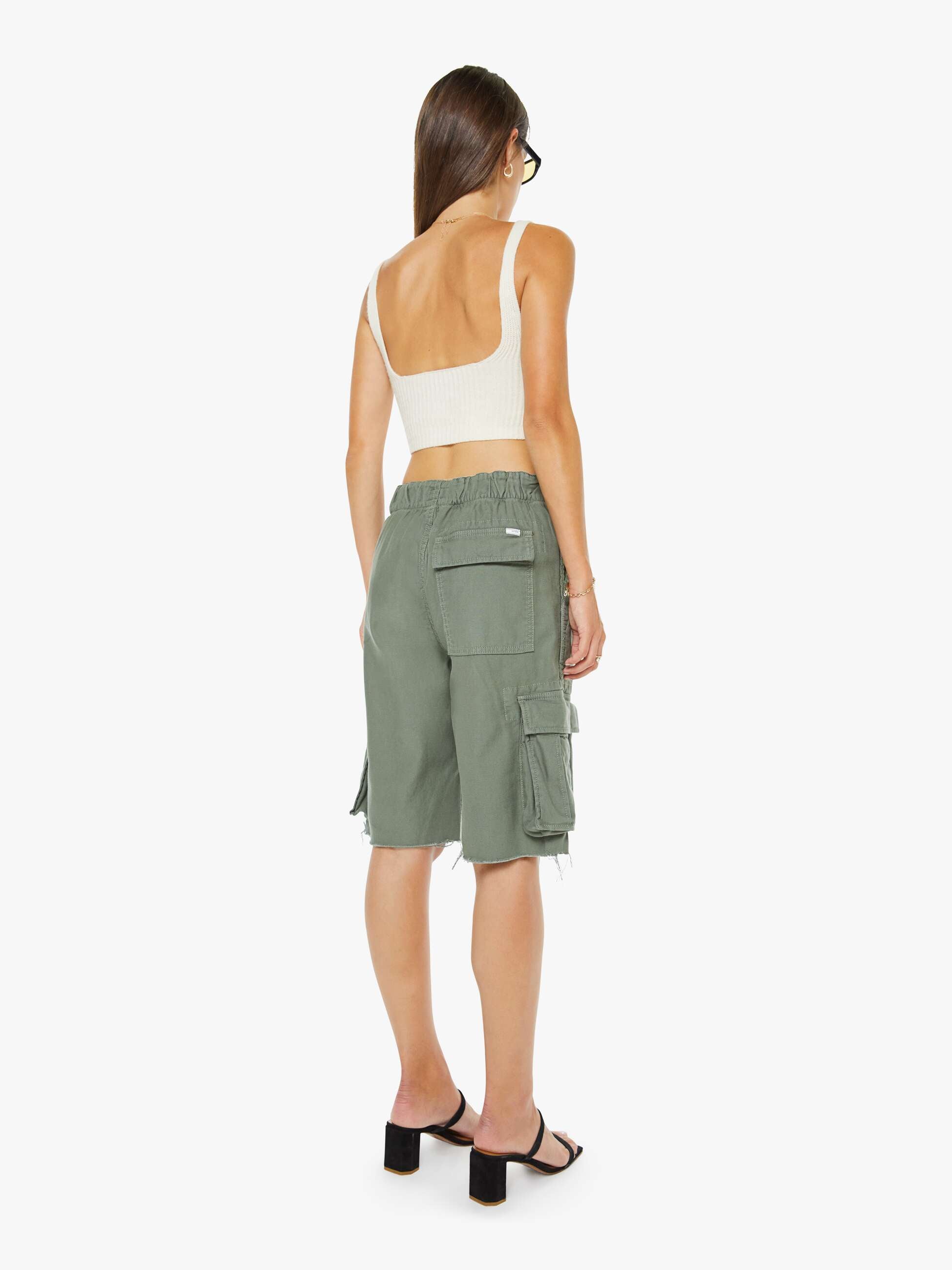 The Free Fall Short Fray - Sir, Yes Sir! Military Green | MOTHER DENIM