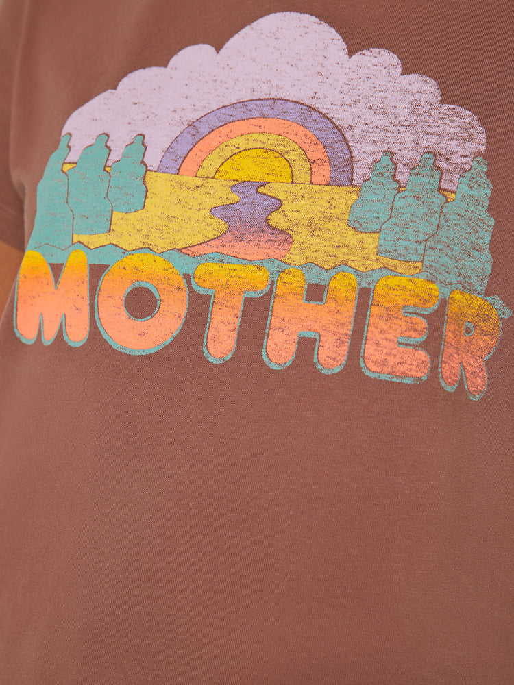 Swatch view of a woman brown crewneck with a slim fit in a faded graphic sunset.