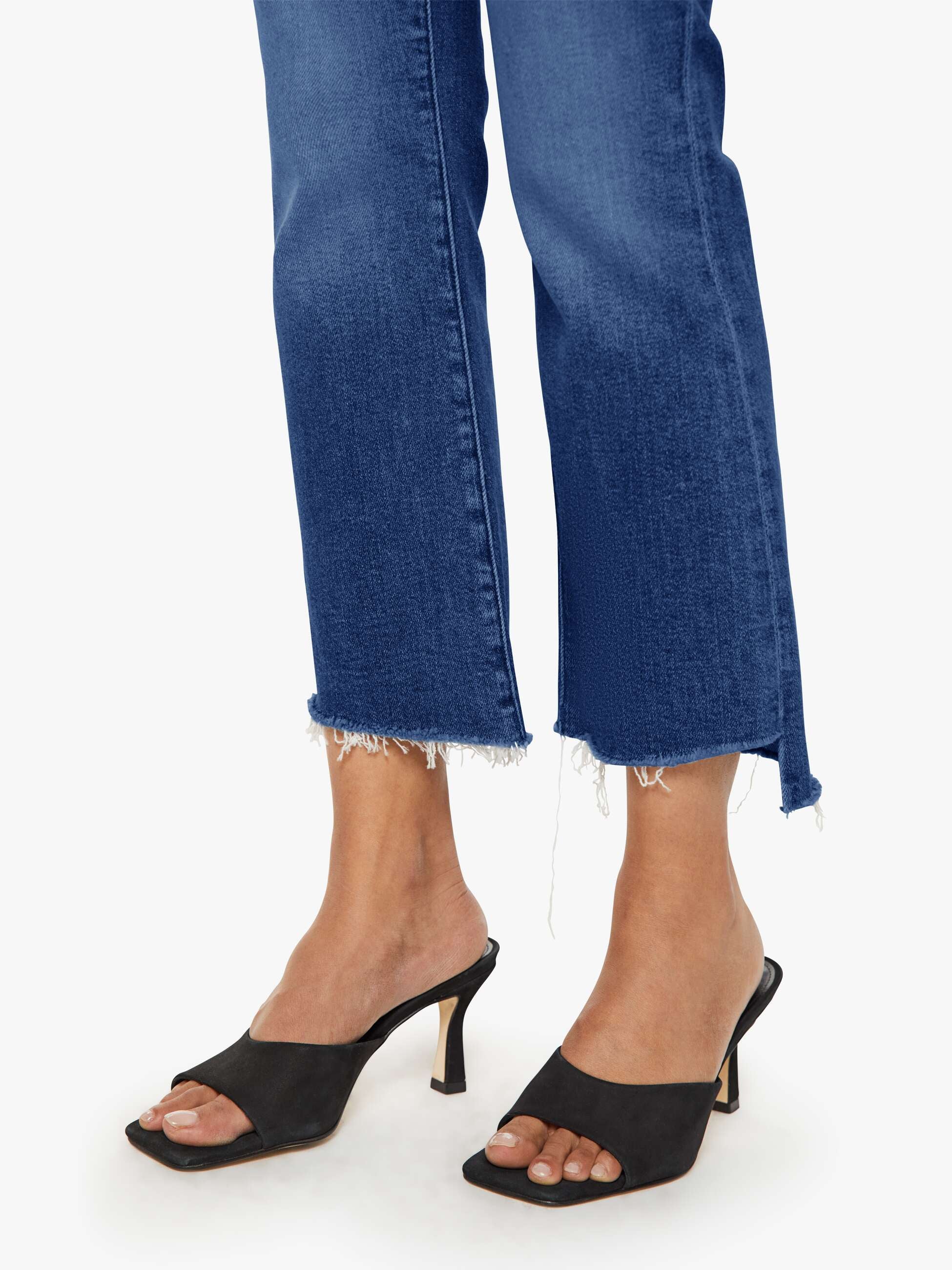 PETITES The Lil Insider Crop Step Fray - Off Limits | MOTHER DENIM