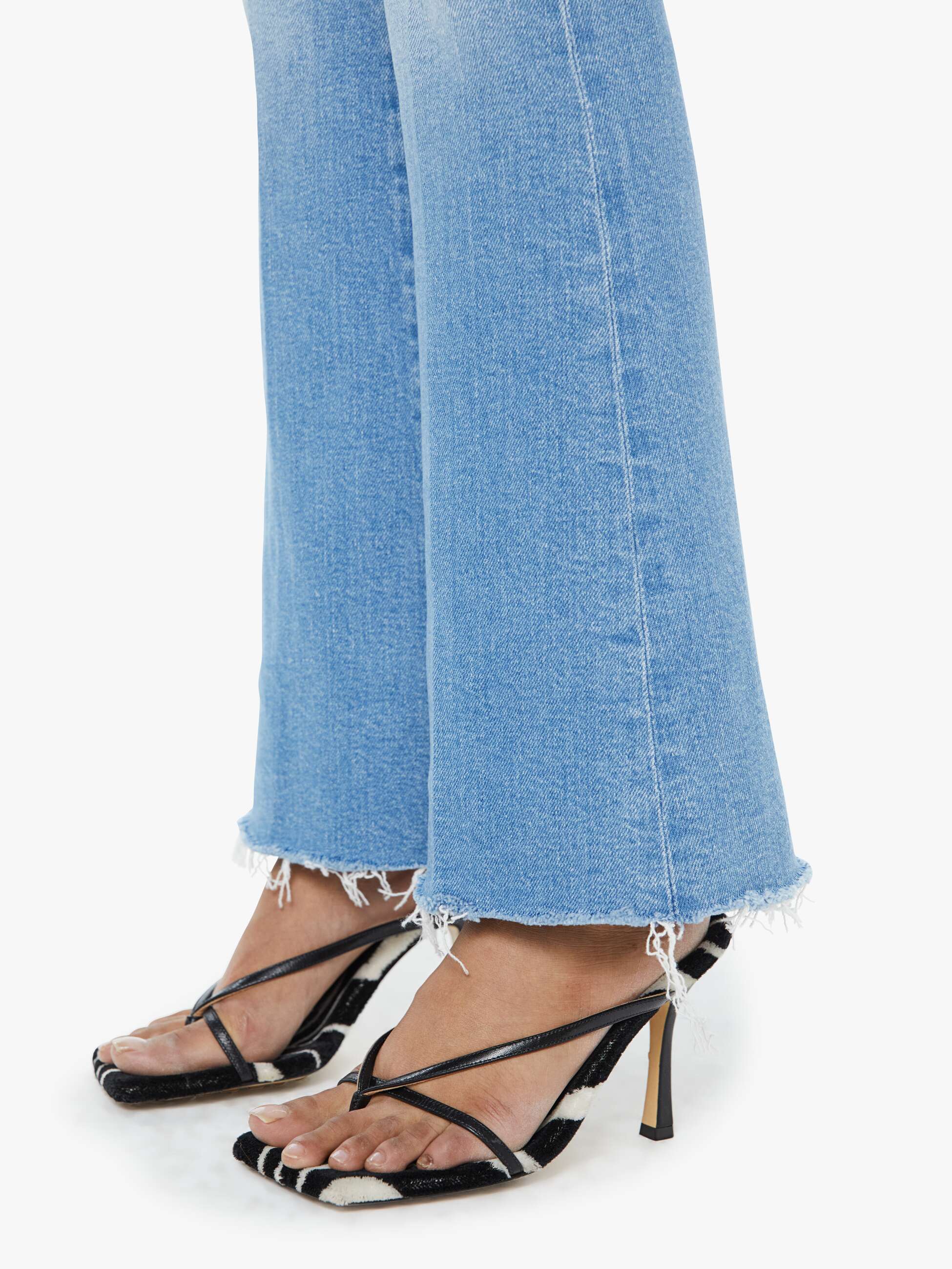 MOTHER DRAMA MAXI Getaway Girl デニム　マキシ丈 The Rerun Zip Sneak - Field Of Flowers | MOTHER DENIM