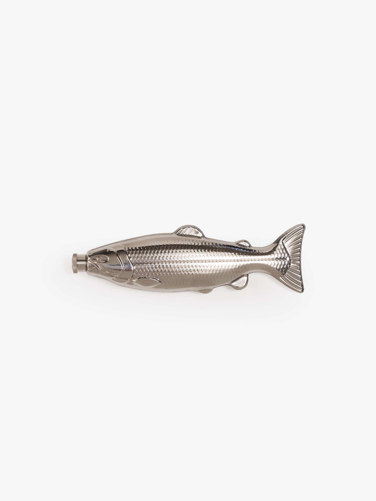 Front view of the stainless steel flask shaped as a fish.