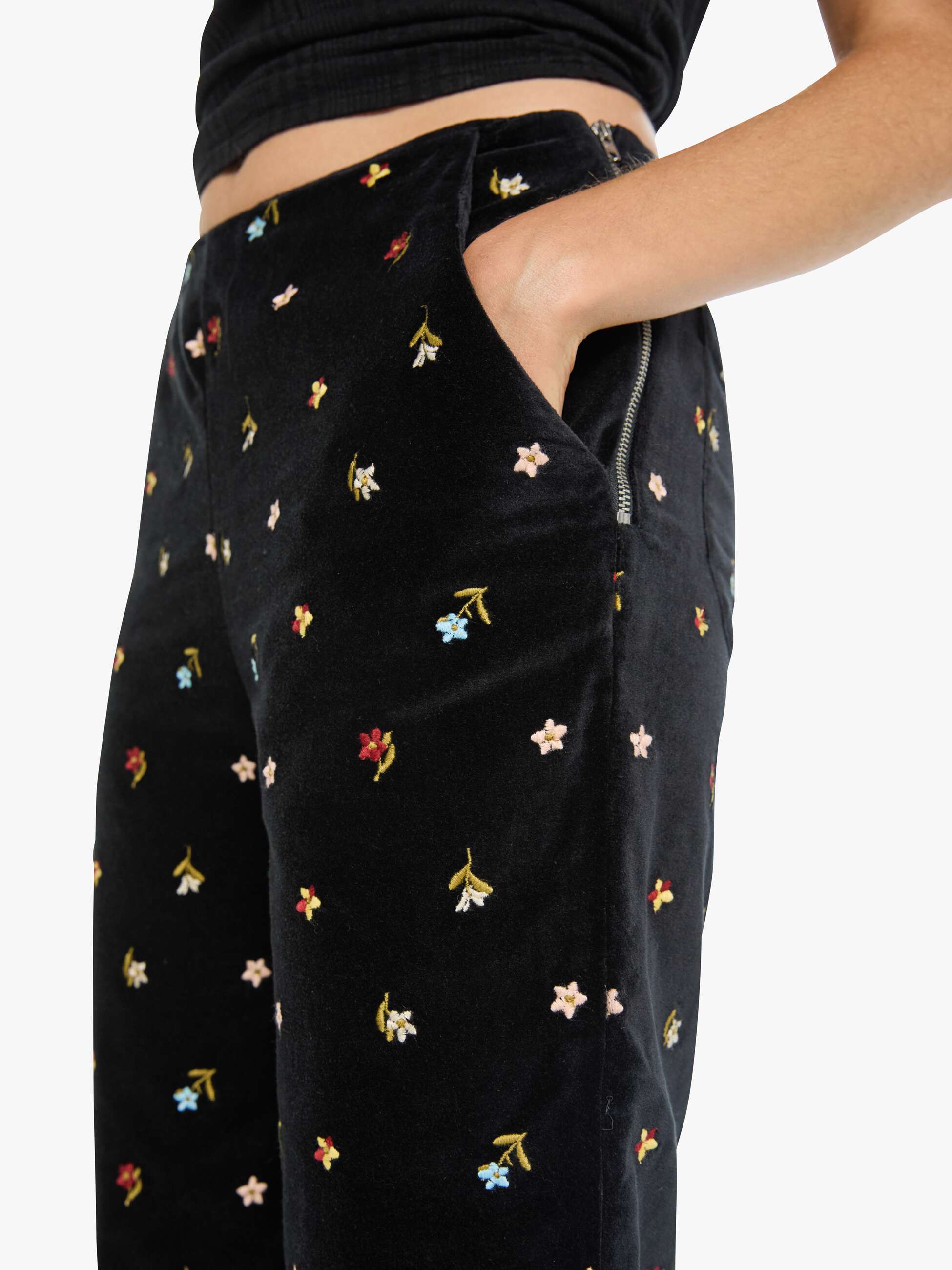 Alix of Bohemia Charlie Pant - Onyx Bouquet | MOTHER DENIM
