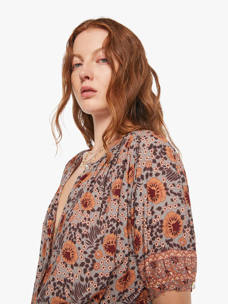 Natalie Martin Violet Top - Vintage Flowers Slate