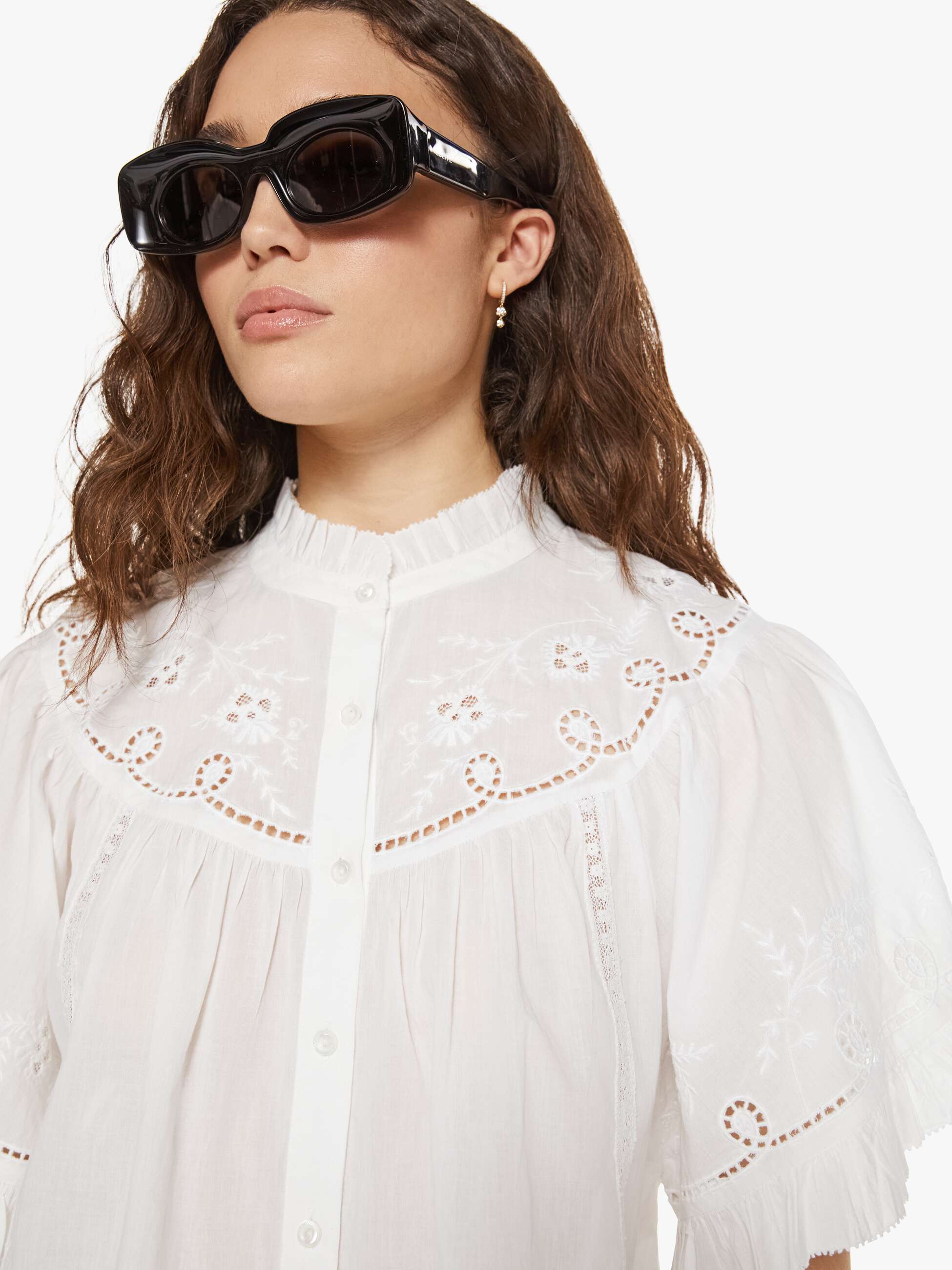XiRENA Mae Shirt - White | MOTHER DENIM