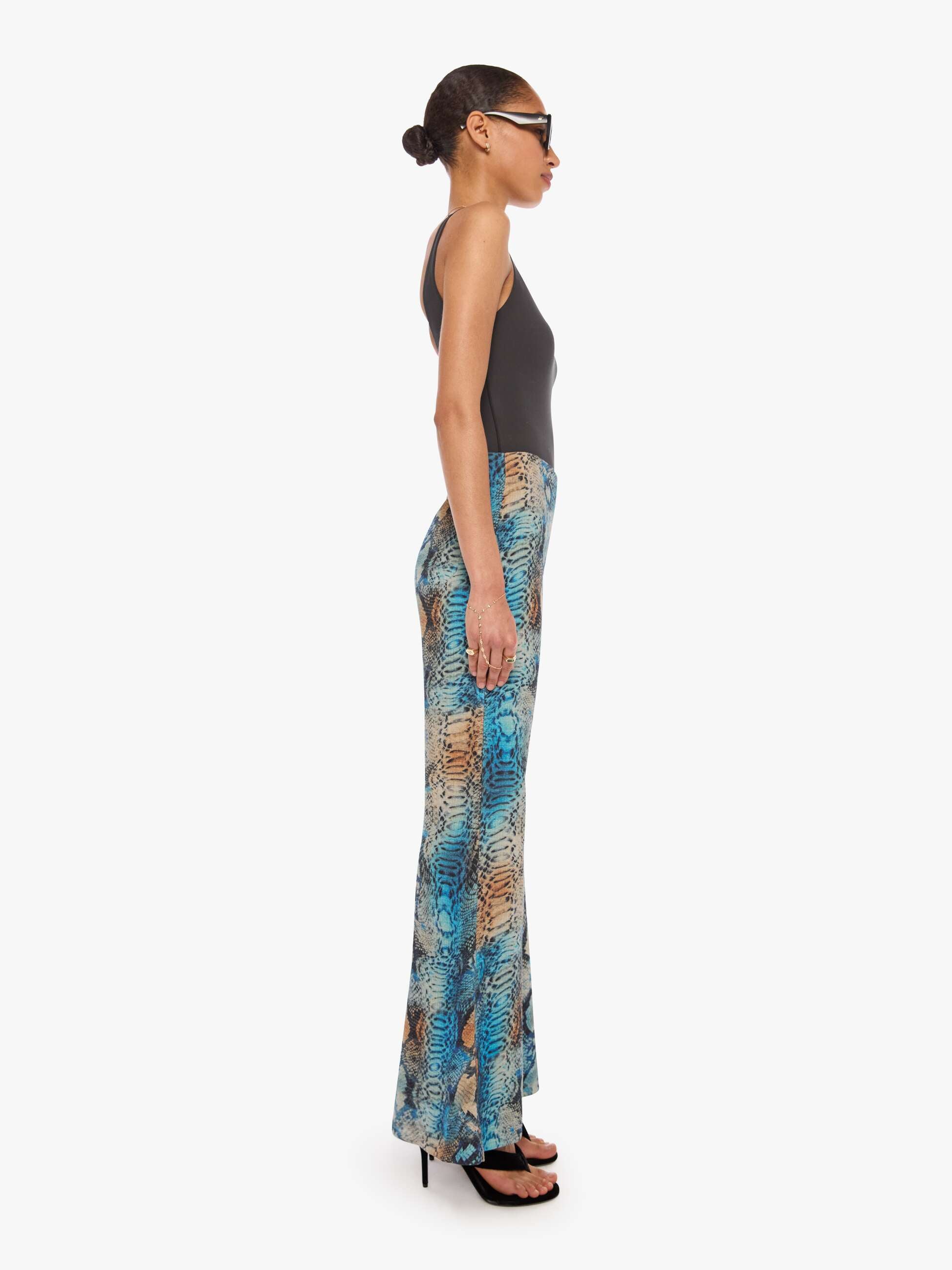 Alix of Bohemia Farah Pant - Serpent Tide | MOTHER DENIM