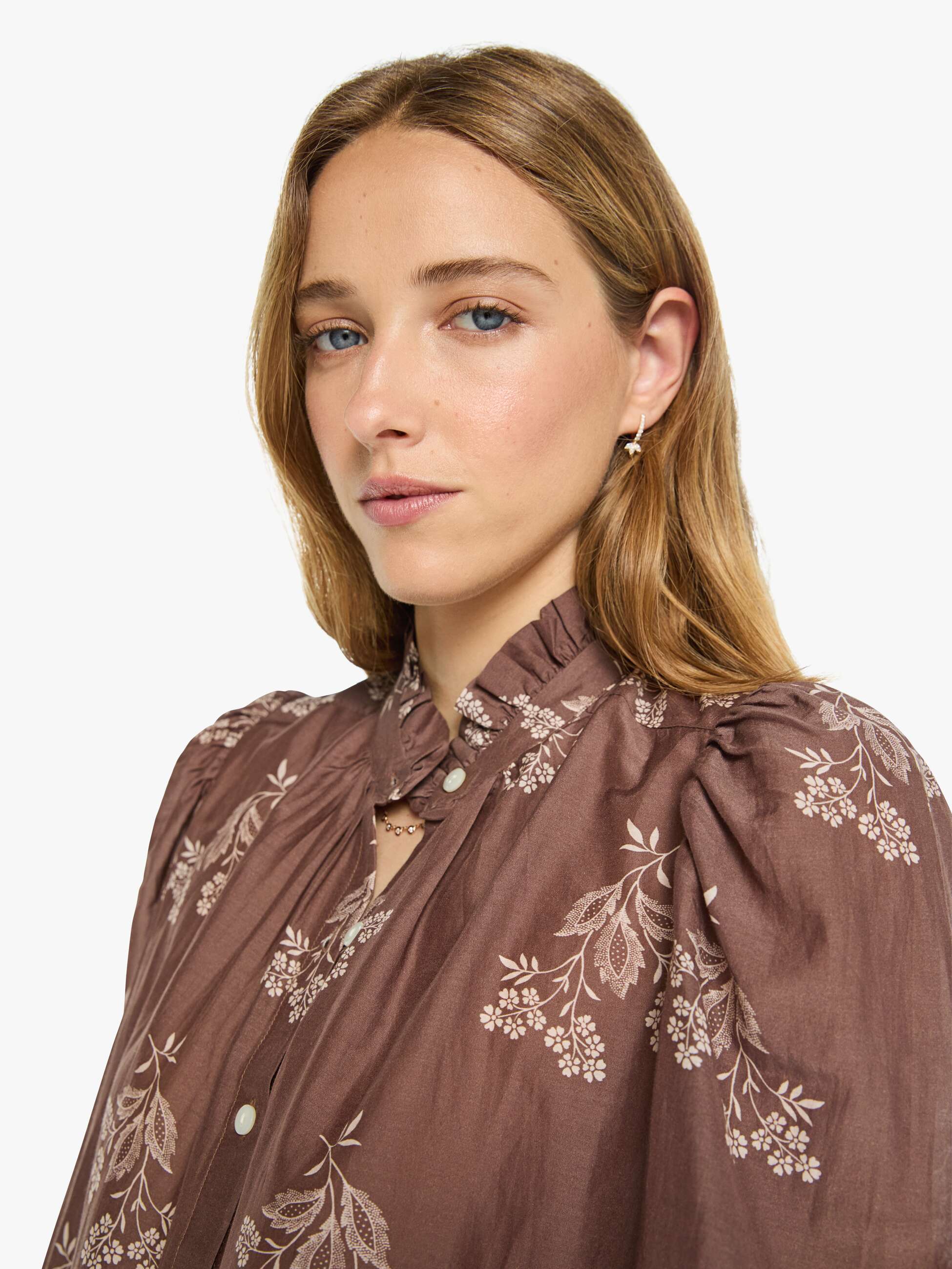 Alix Of Bohemia Annabel Shirt - Doe Elderflower | MOTHER DENIM