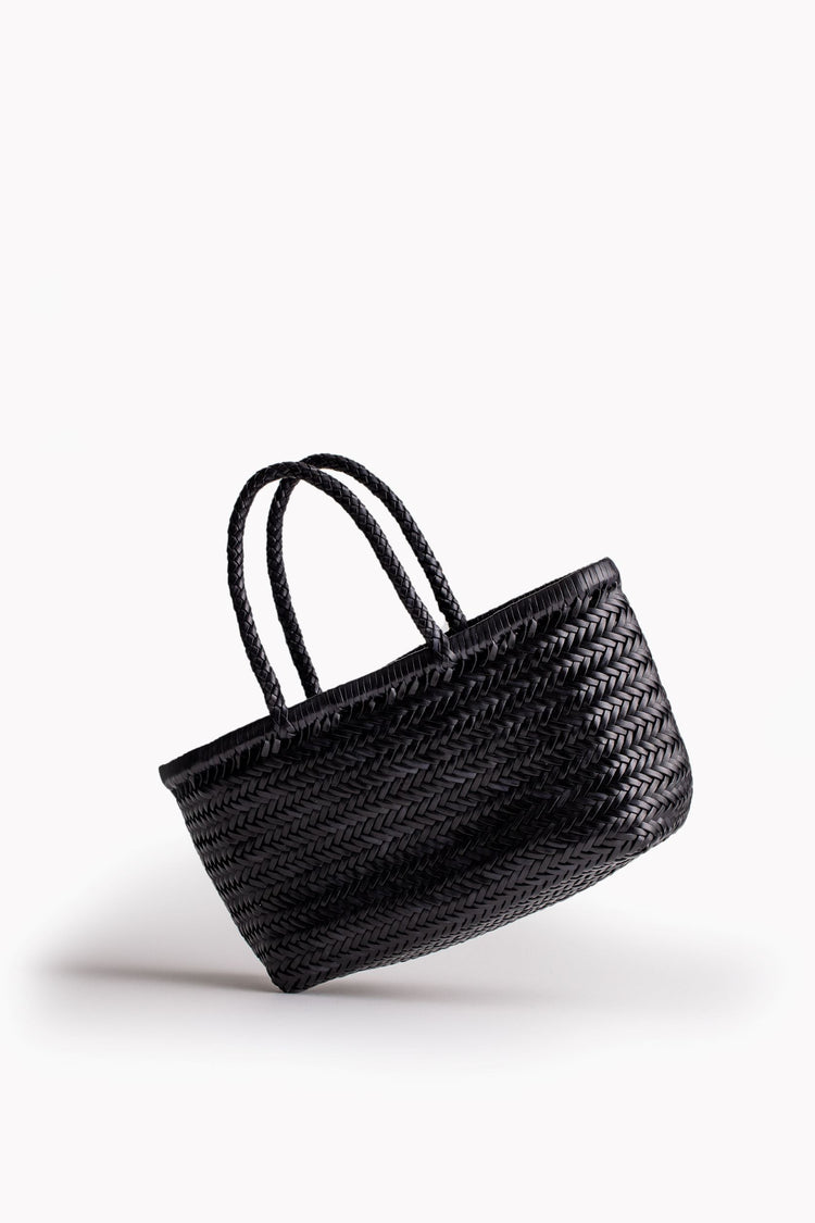 FRONT VIEW WOMEN'S BLACK MID SIZED WOVEN TOTE BAG