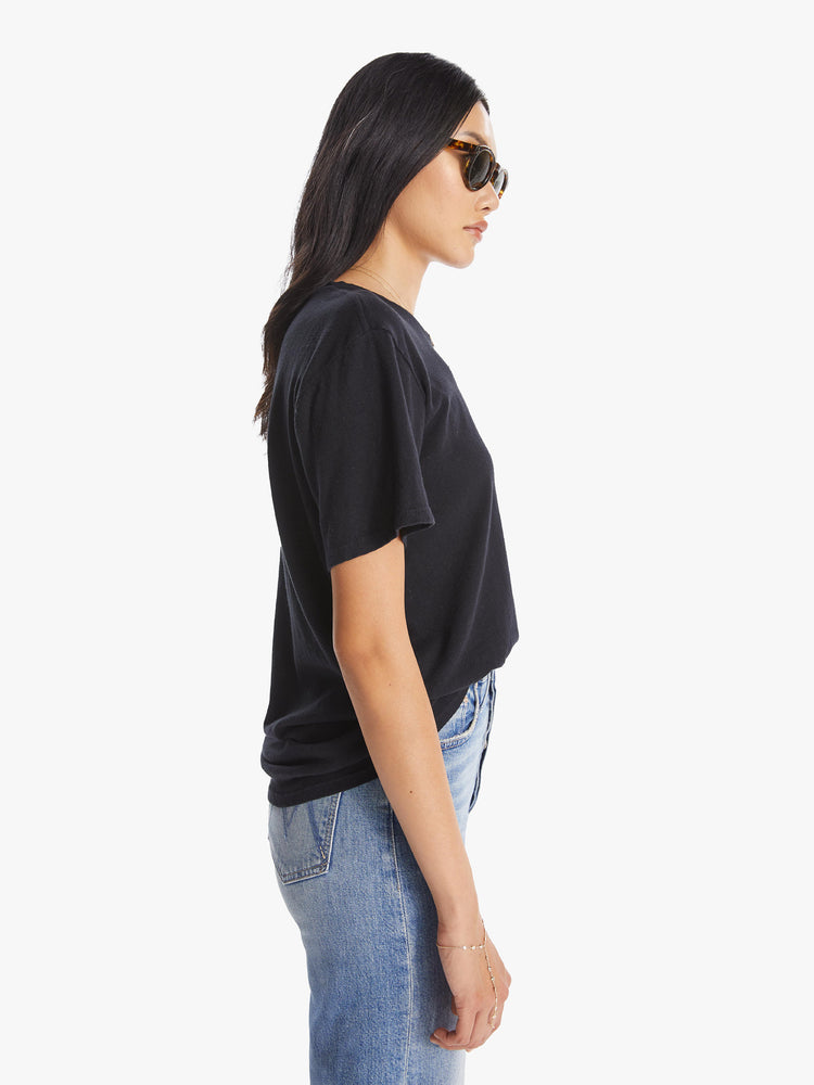 SIDE VIEW OF WOMENS OVERSIZED BOXY CREW NECK TEE IN BLACK